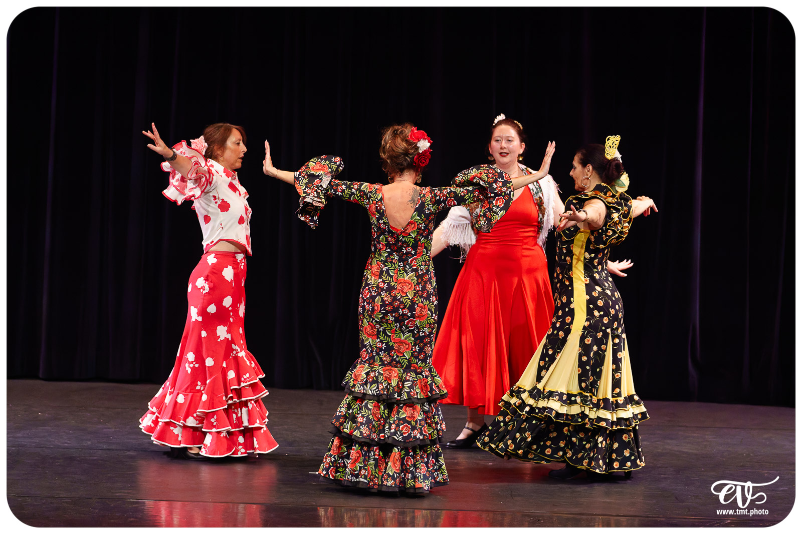 ECOLE DE DANSE CÉCILE ADAMOW